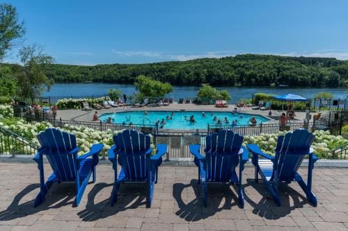 Deerhurst