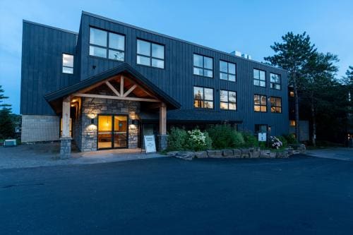 Deerhurst